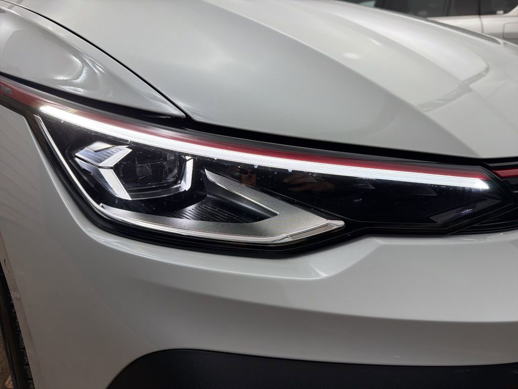 Used 2025 Volkswagen GTI Autobahn image 30