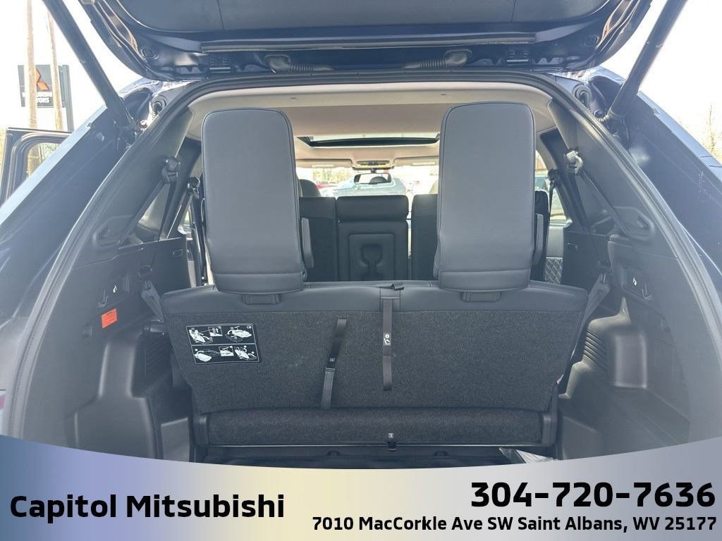 New 2025 Mitsubishi Outlander SEL image 33
