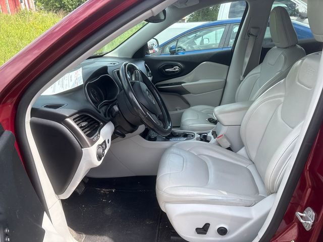 Used 2020 Jeep Cherokee Limited AWD/4WD image 7