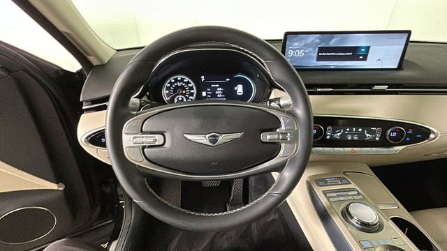 Used 2025 Genesis GV70 2.5T w/ Select Package AWD/4WD image 15