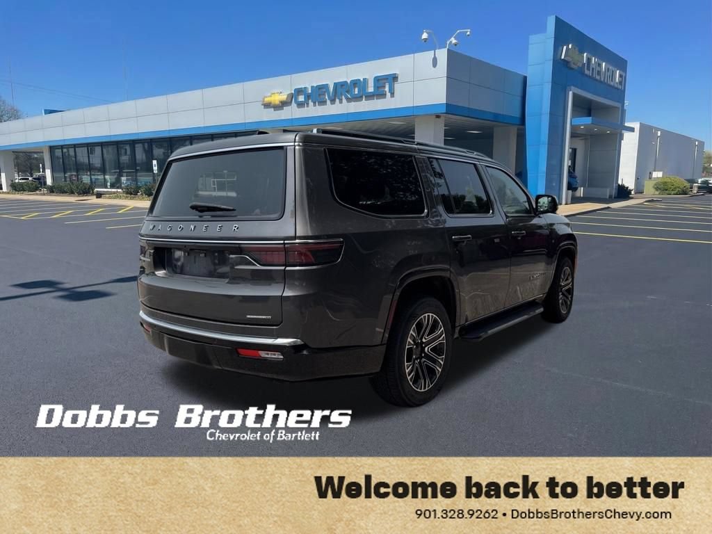 Used 2024 Jeep Wagoneer Series II AWD/4WD image 8