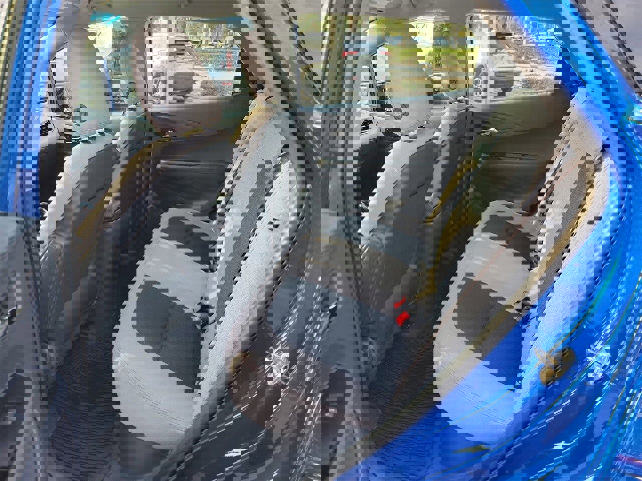 Used 2019 Chevrolet Bolt LT image 9