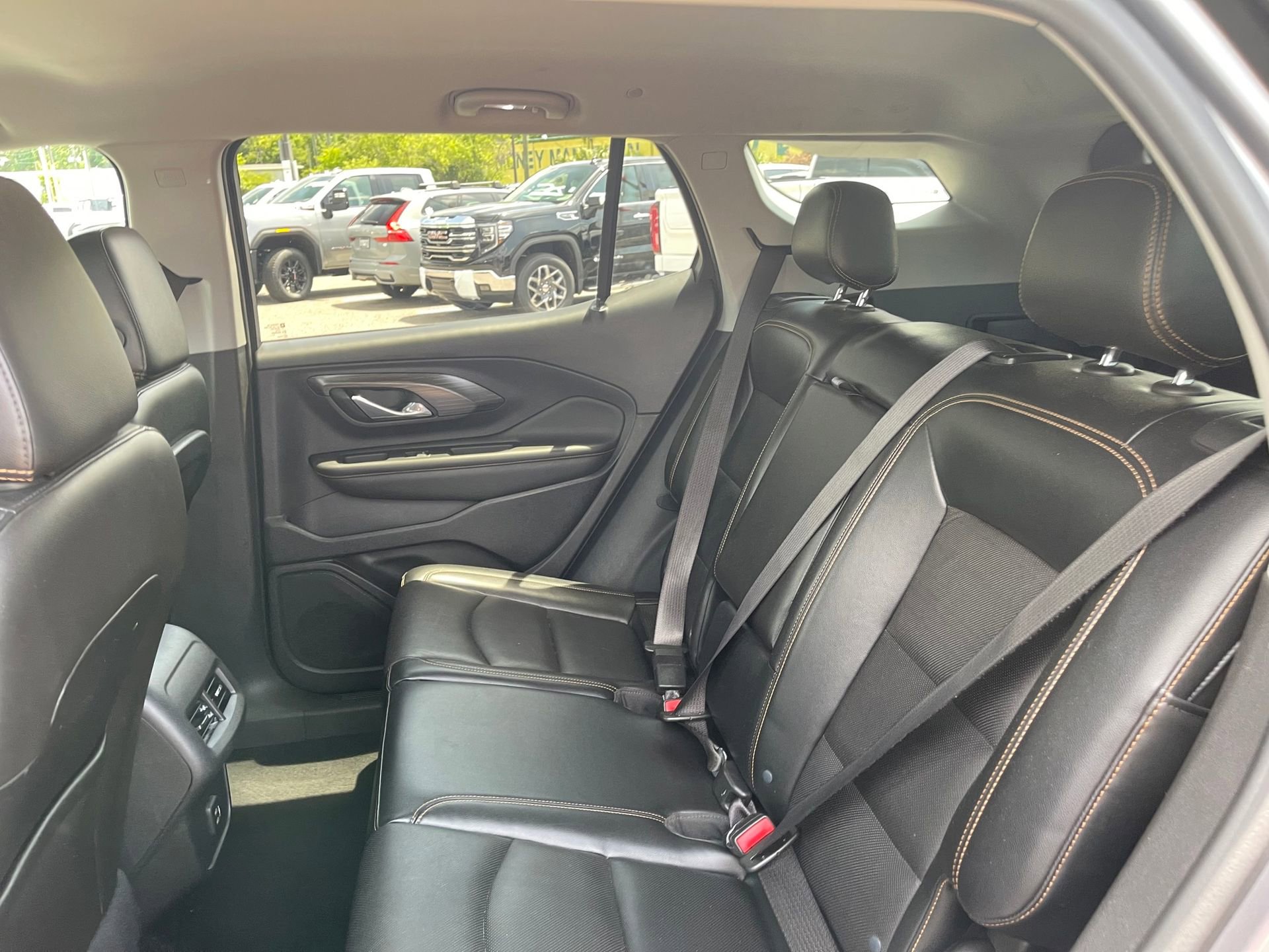 Used 2021 GMC Terrain SLT FWD image 21