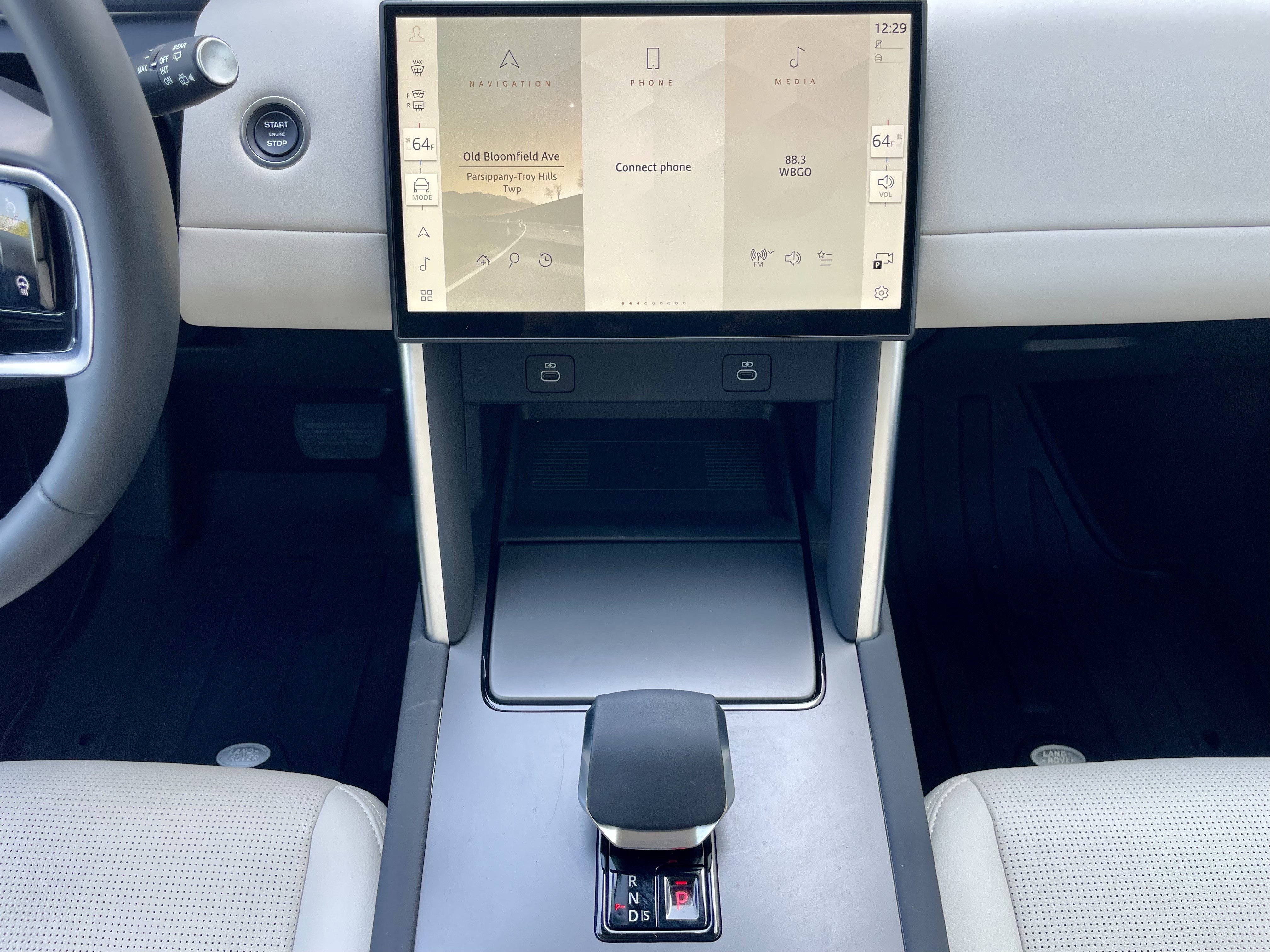 Certified 2024 Land Rover Discovery Sport S image 19