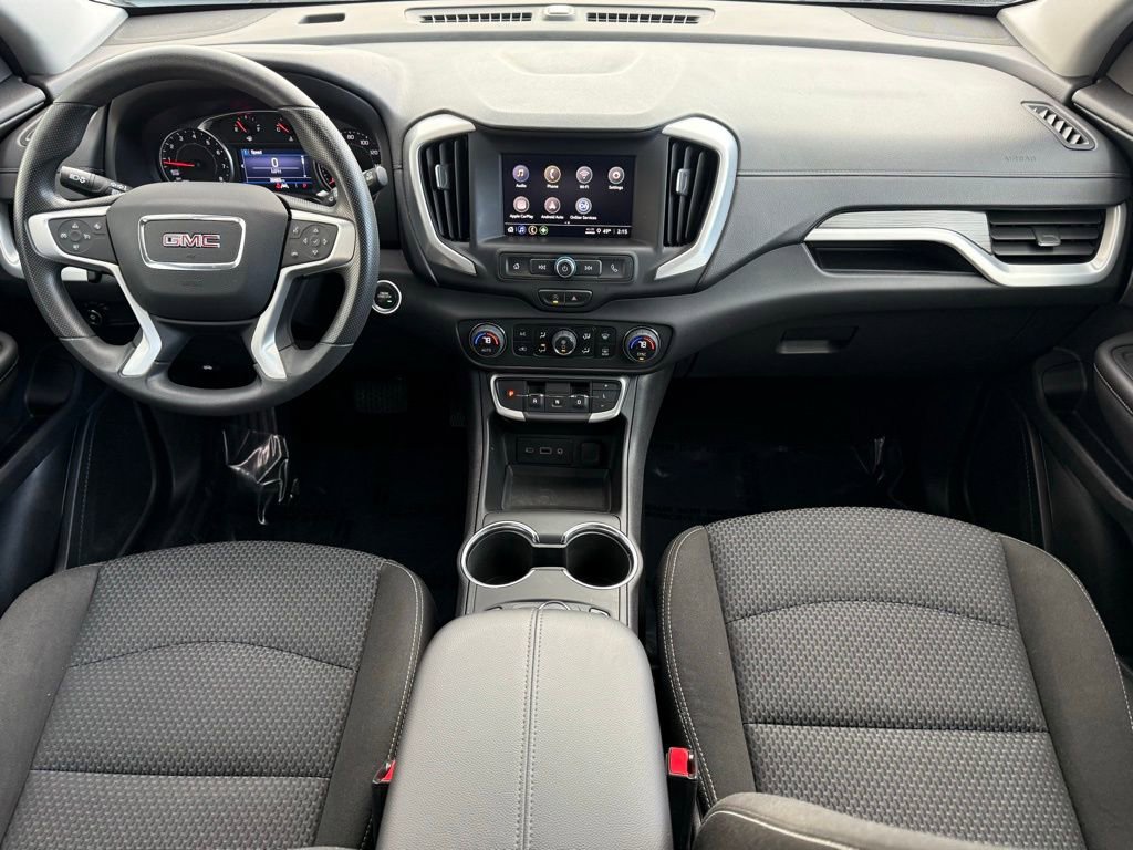 Used 2023 GMC Terrain SLE w/ Driver Convenience Package image 14