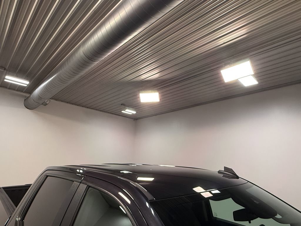 Used 2023 Chevrolet Silverado 1500 Custom image 46