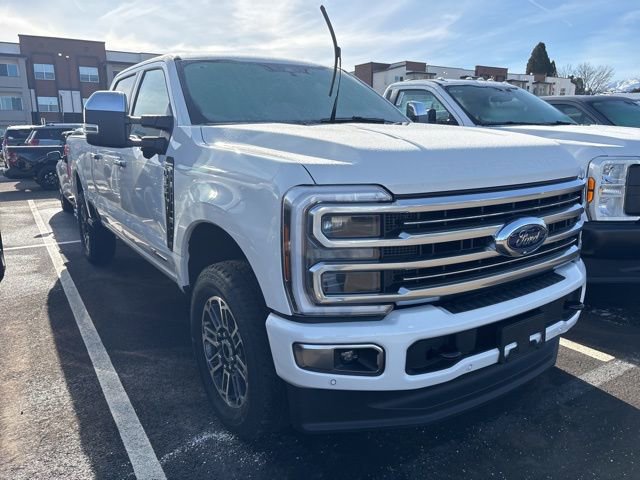 New 2026 Ford F350 Platinum w/ Platinum Plus Package