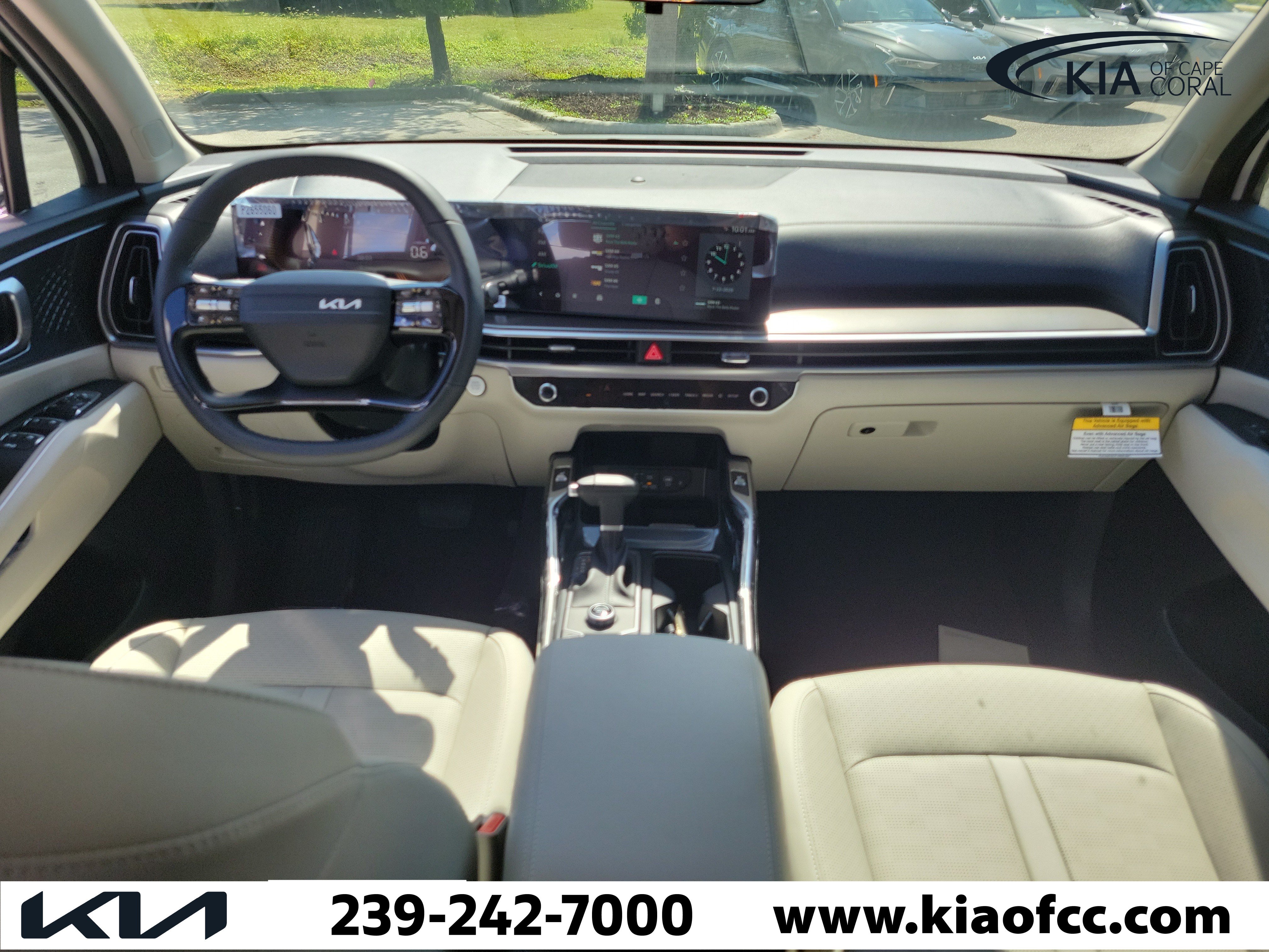 New 2026 Kia Sorento S w/ S Panoramic Sunroof Package FWD image 14