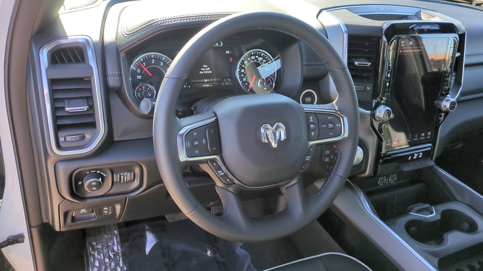 Used 2025 RAM 1500 Laramie w/ Sport Appearance Package image 16