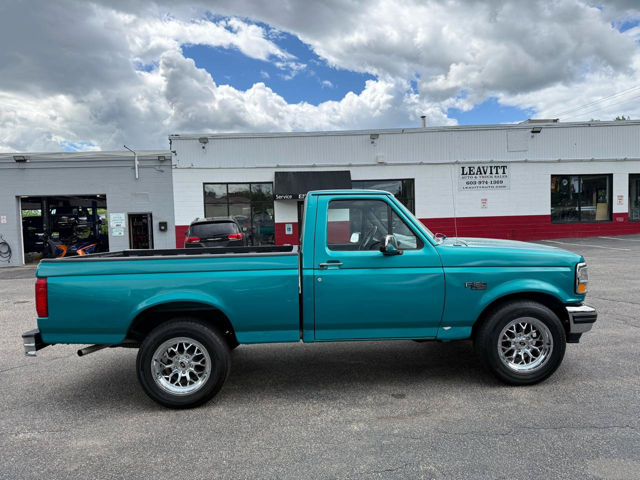 Used 1994 Ford F150 2WD Regular Cab image 19