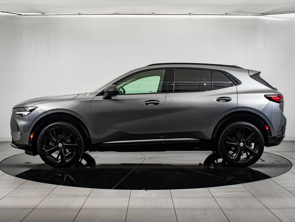 Used 2021 Buick Envision Essence w/ Sport Touring Package image 5