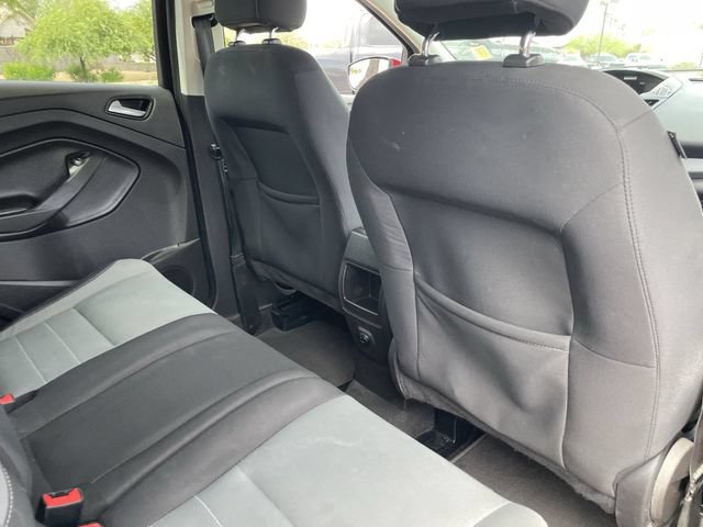 Used 2016 Ford Escape SE FWD image 13