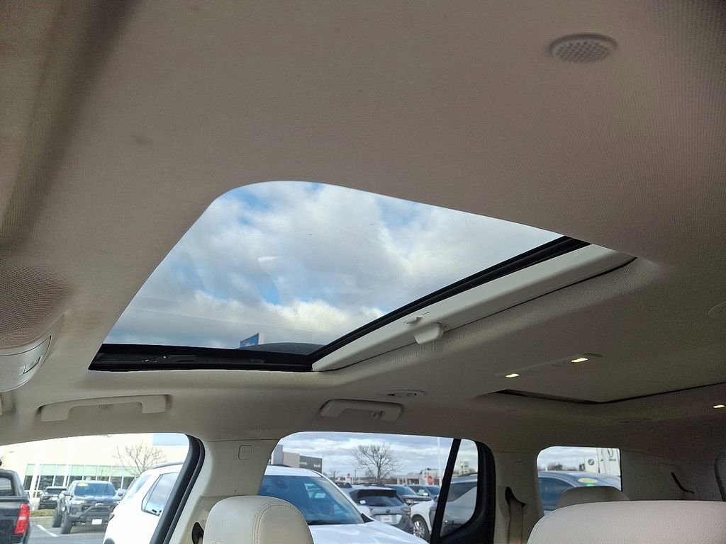 Certified 2021 GMC Acadia Denali image 16