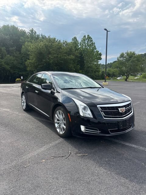 Used 2017 Cadillac XTS Luxury w/ Driver Awareness Package FWD image 3