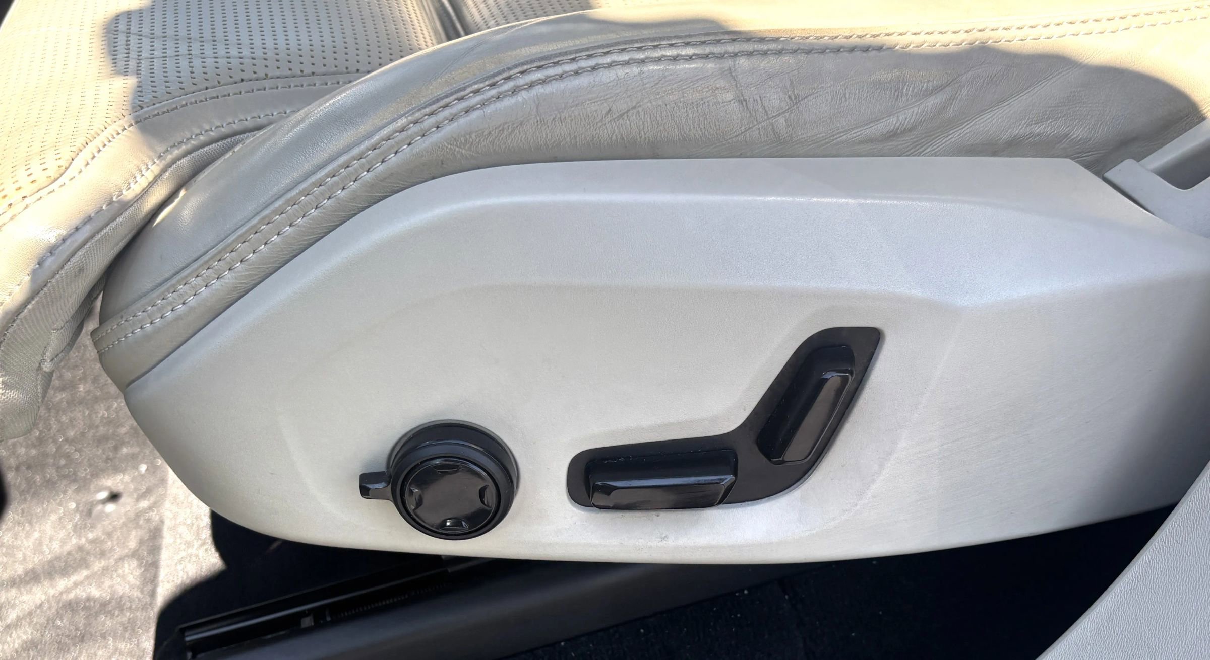 Used 2017 Volvo XC90 T6 Inscription image 15