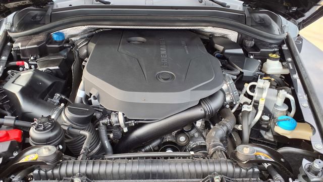 Used 2024 INEOS Grenadier Fieldmaster Edition image 31