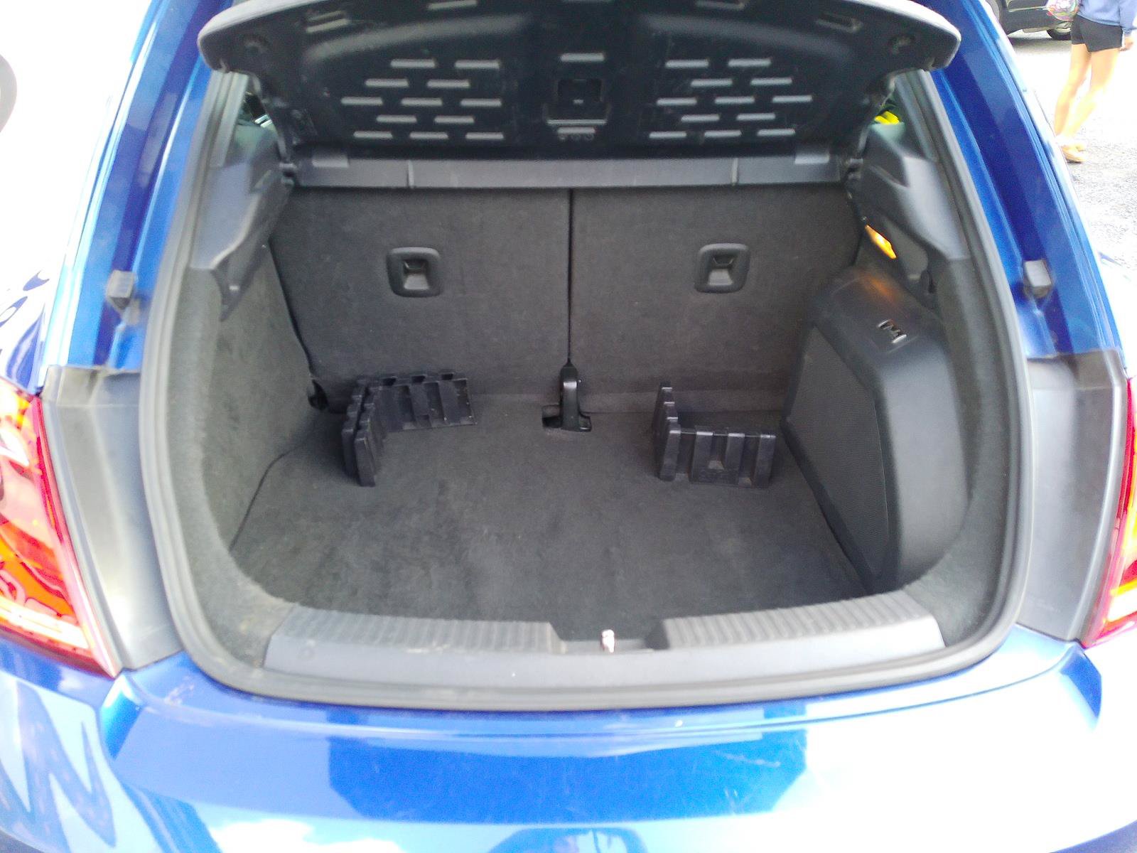 Used 2013 Volkswagen Beetle 2.0T FWD image 26