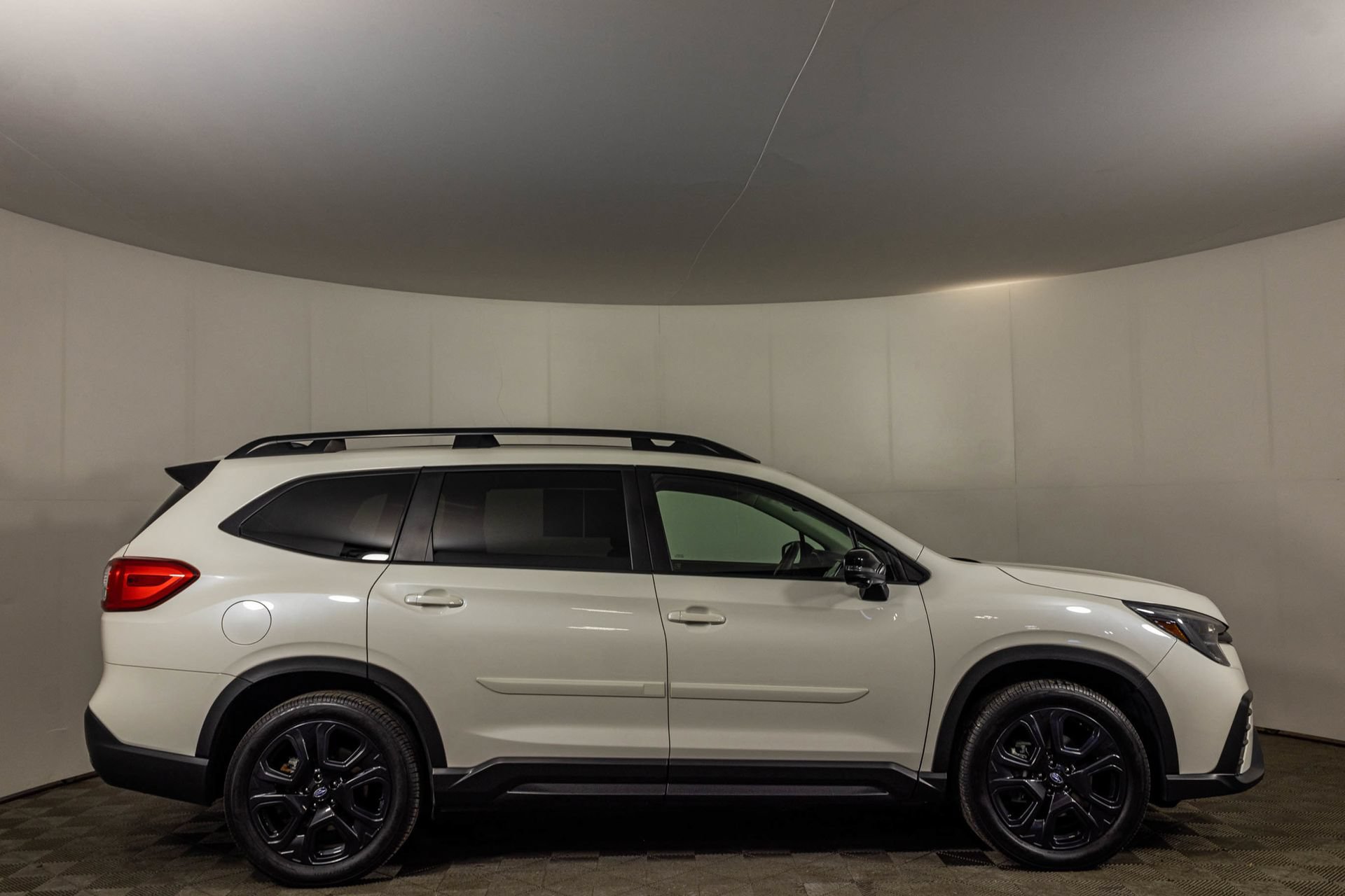 Used 2023 Subaru Ascent Onyx Edition Limited AWD/4WD image 17