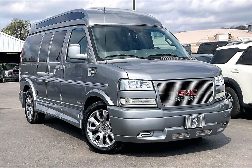 Used 2024 GMC Savana 2500 w/ Driver Convenience Package RWD image 36