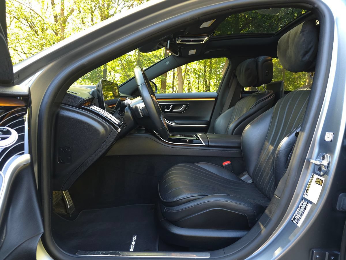 Used 2023 Mercedes-Benz S 500 4MATIC image 11