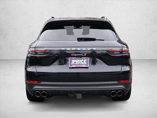 Used 2021 Porsche Cayenne S image 8