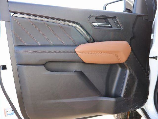 New 2026 GMC Canyon AT4 image 19