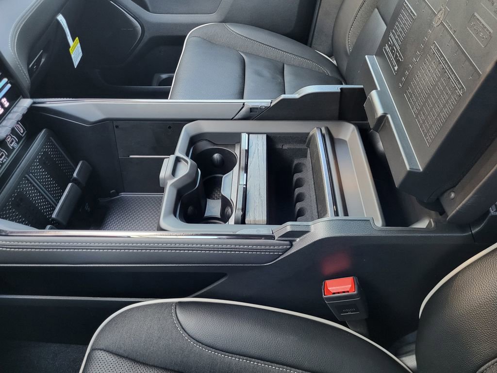 New 2026 RAM 1500 Limited w/ Off Road Group image 30