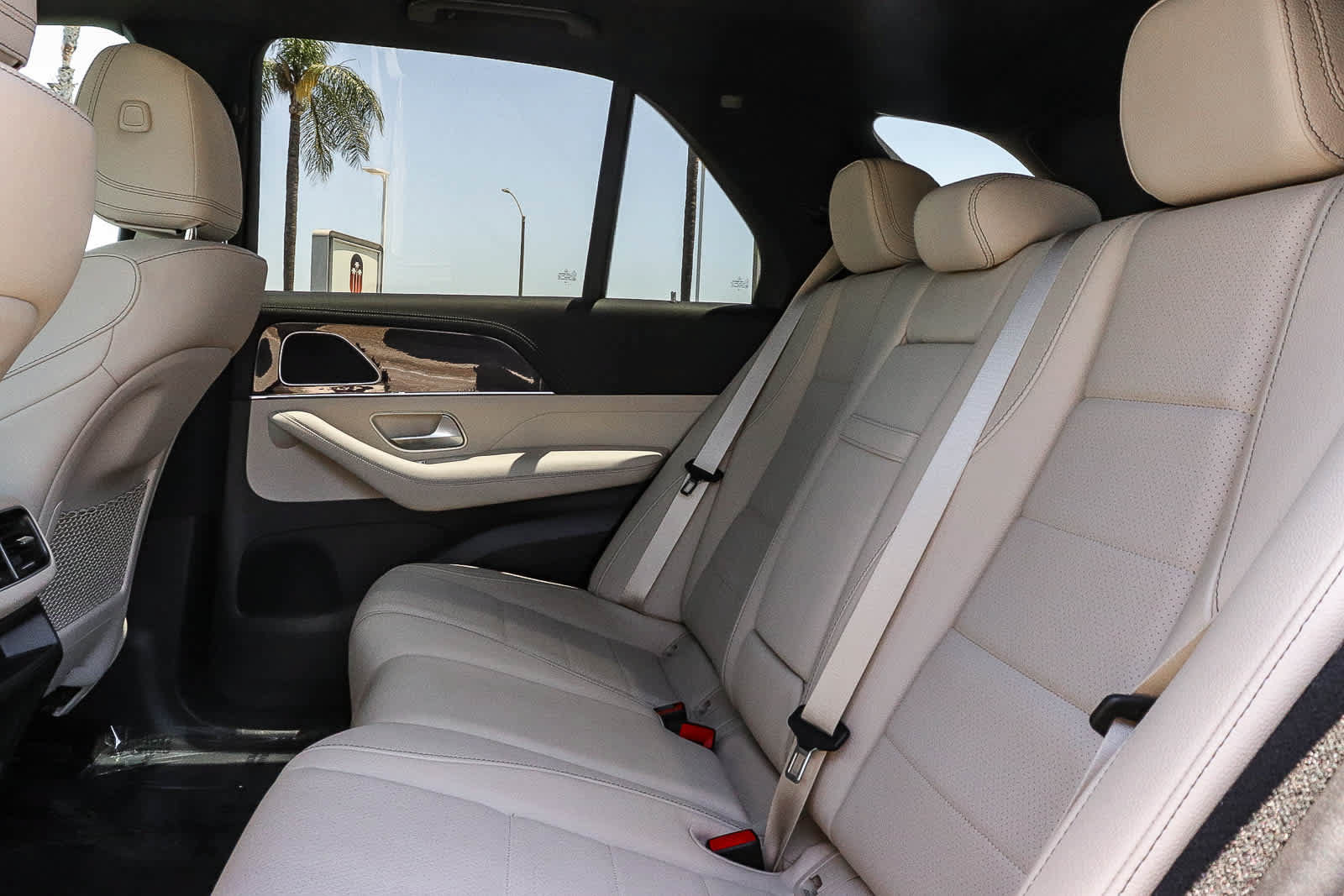 Used 2024 Mercedes-Benz GLE 350 4MATIC image 27