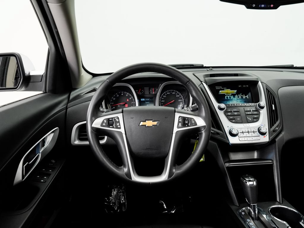 Used 2016 Chevrolet Equinox LTZ w/ Enhanced Convenience Package AWD/4WD image 16