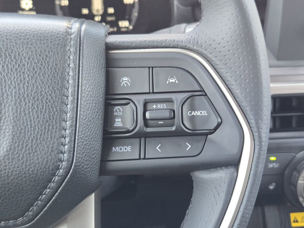 Used 2025 Toyota 4Runner TRD Off-Road AWD/4WD image 24