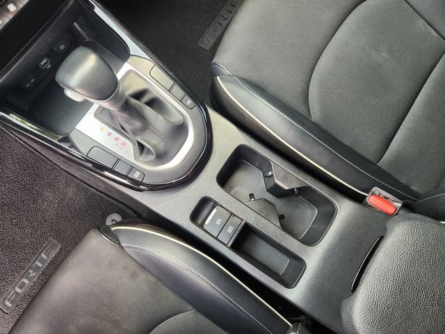 Used 2024 Kia Forte GT-Line FWD image 21
