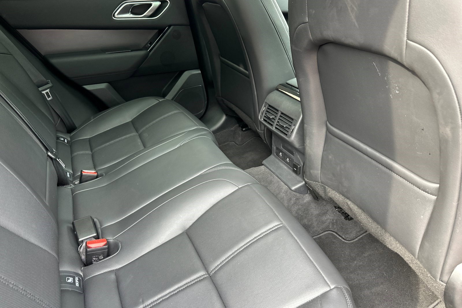 Used 2026 Land Rover Range Rover Velar S image 30