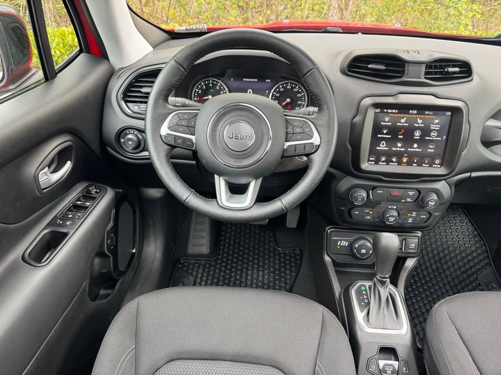 Used 2023 Jeep Renegade Altitude w/ Sun/Sound Group image 10