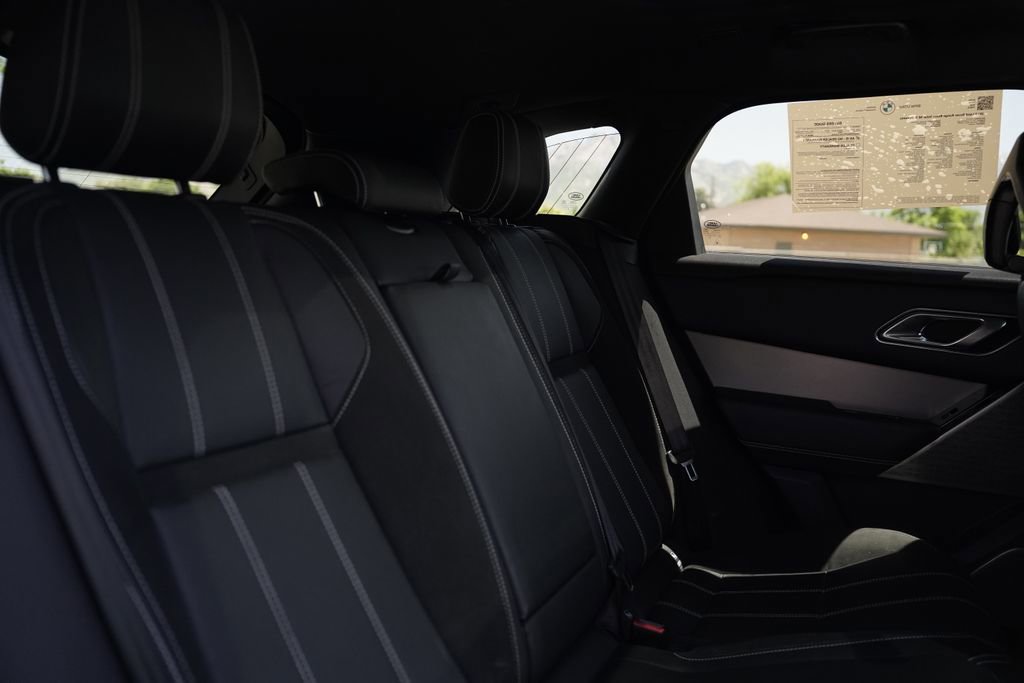 Used 2019 Land Rover Range Rover Velar R-Dynamic SE AWD/4WD image 13