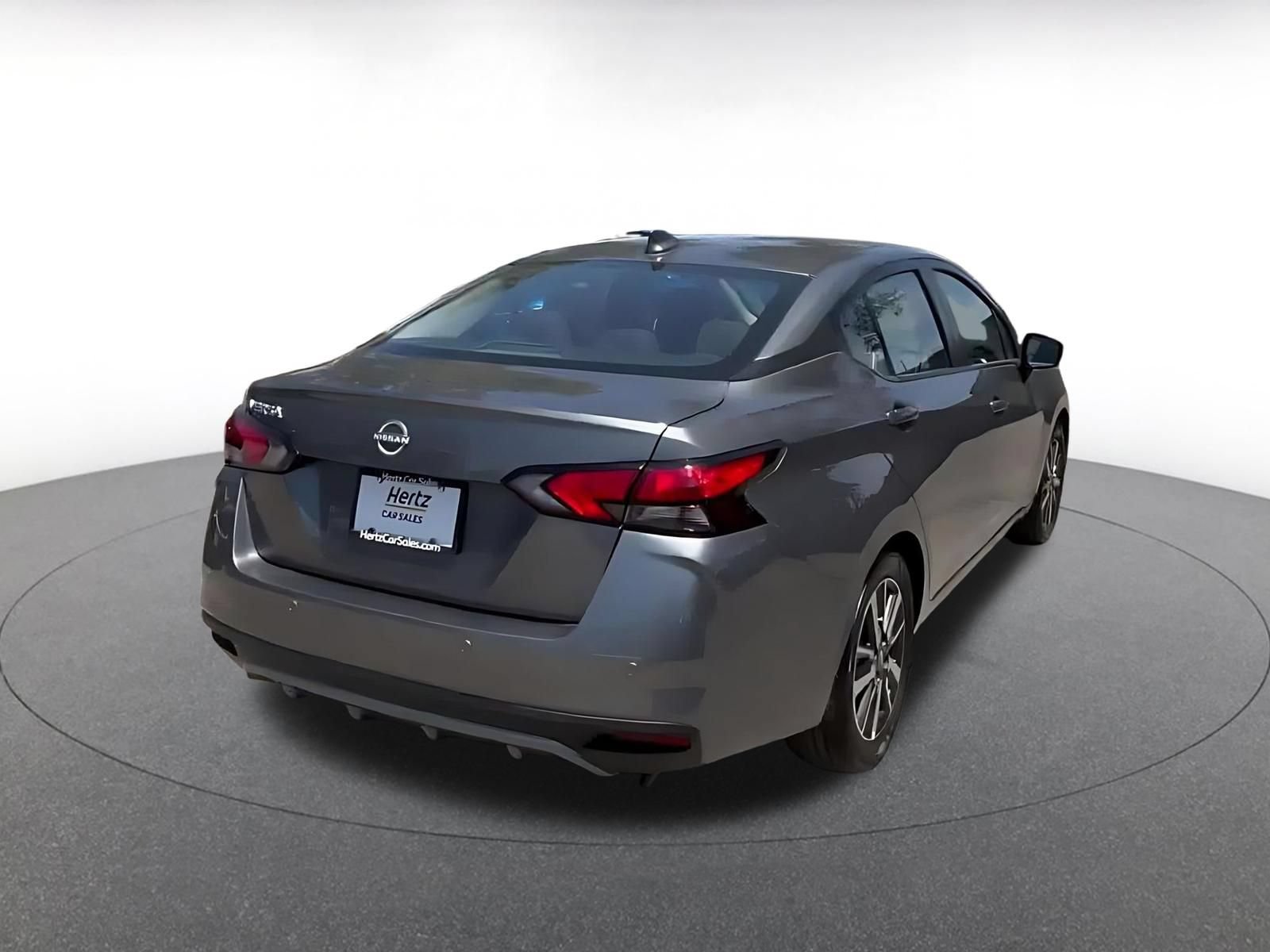 Used 2025 Nissan Versa SV FWD image 16