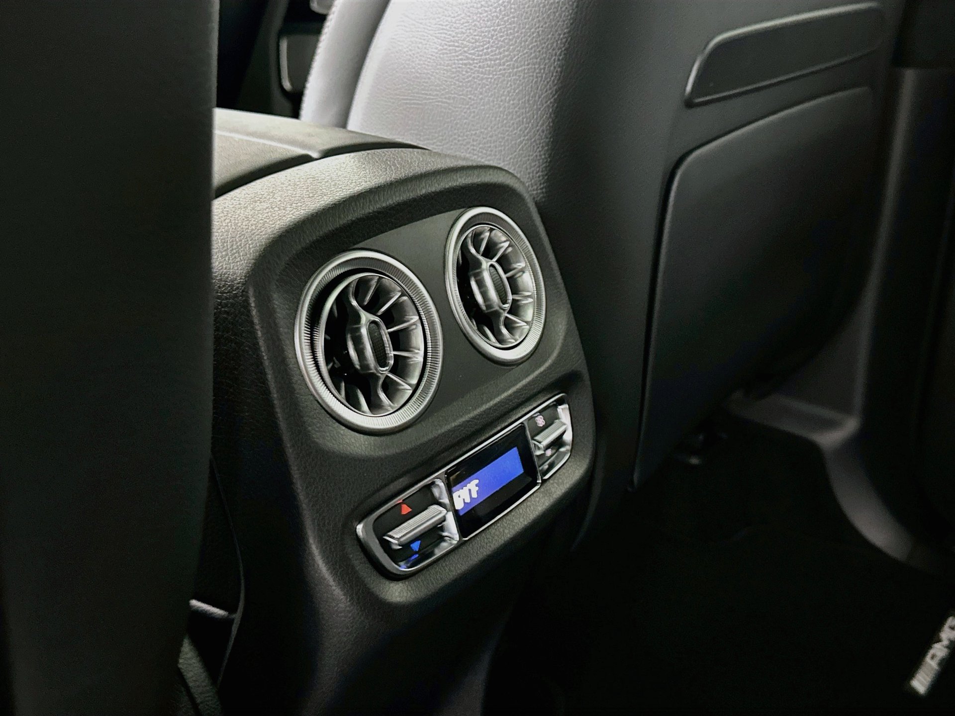 New 2027 Mercedes-Benz G 63 AMG 4MATIC image 28