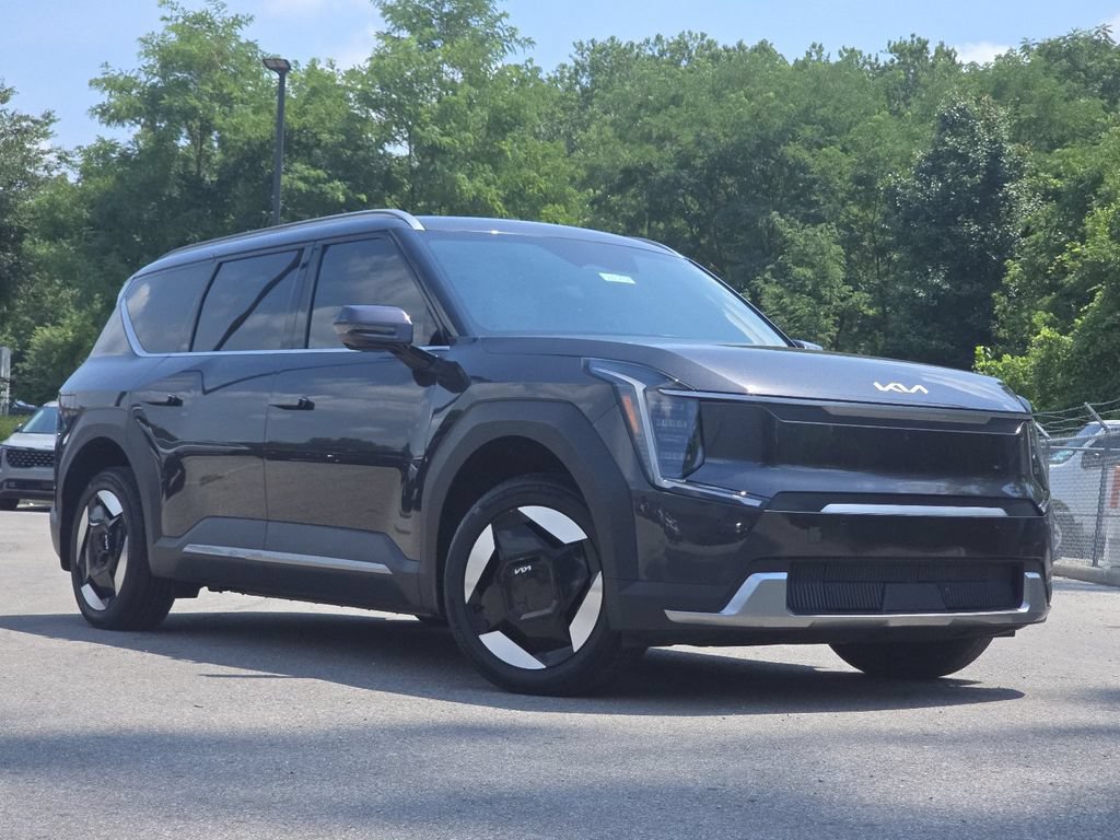 Used 2024 Kia EV9 Wind AWD/4WD image 1
