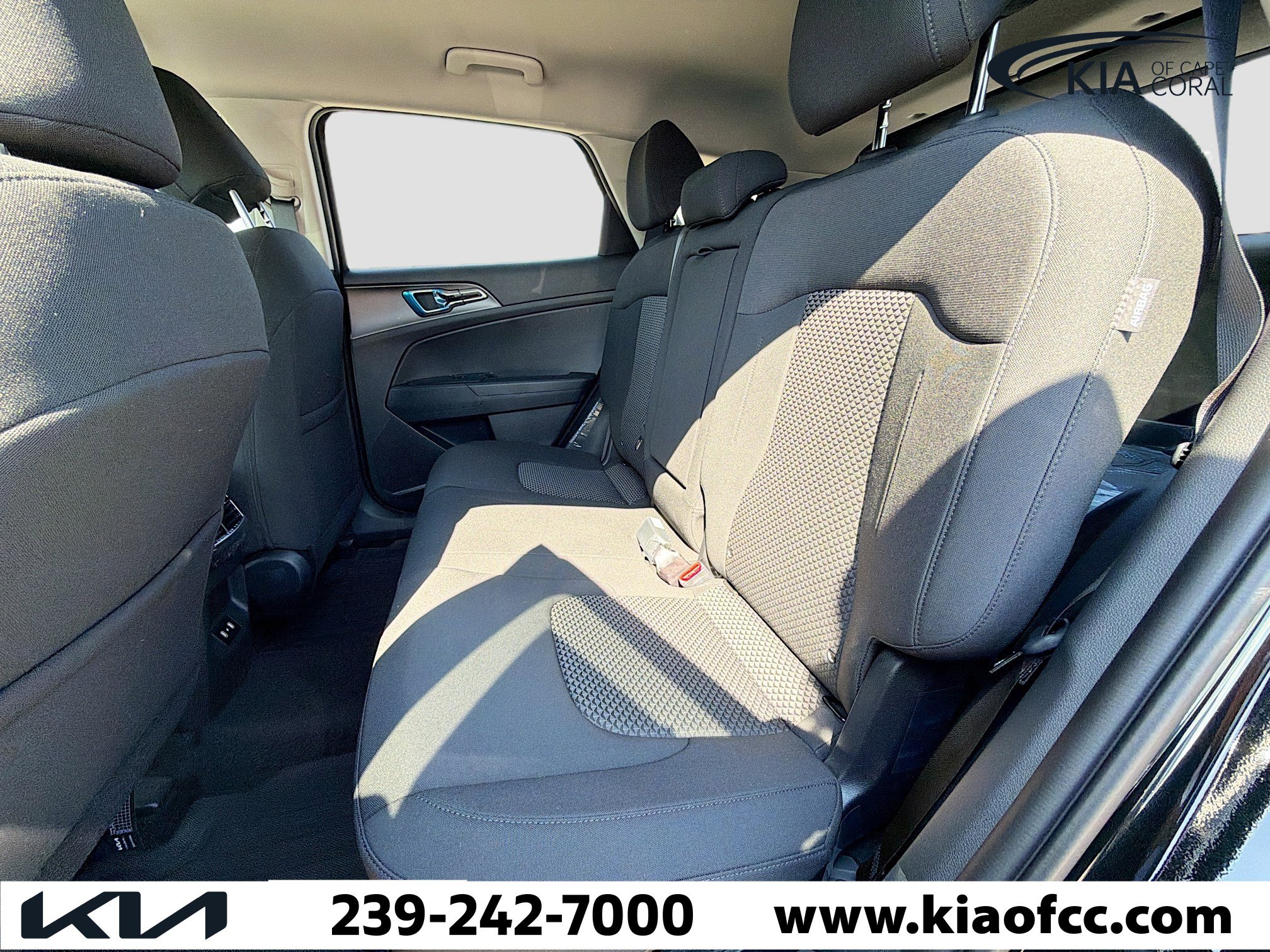 New 2026 Kia Sportage LX FWD image 17