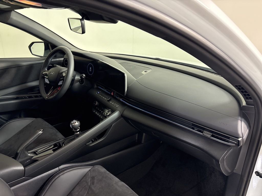 New 2026 Hyundai Elantra N FWD image 13