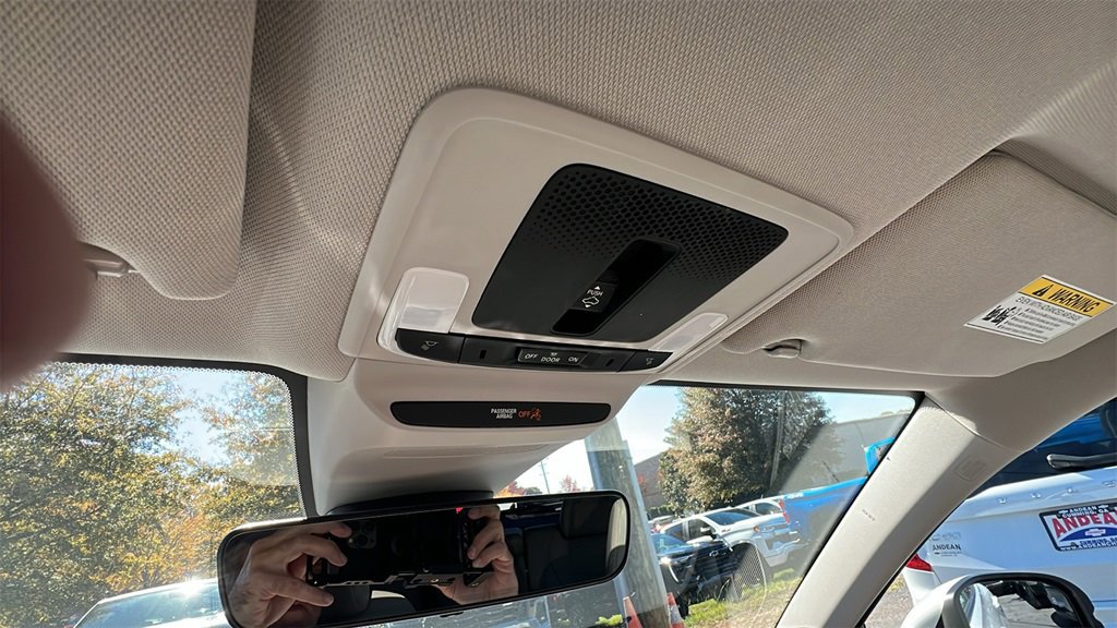 Used 2023 Honda HR-V EX-L image 30