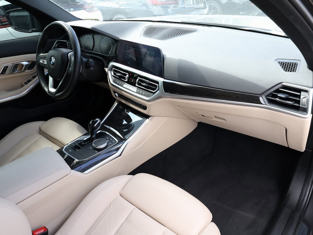 Used 2021 BMW 330i Sedan w/ Convenience Package image 21