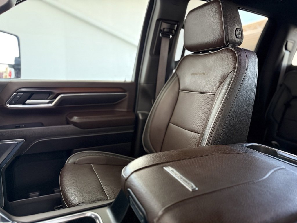 Used 2024 GMC Sierra 2500 Denali w/ Denali Reserve Package image 35