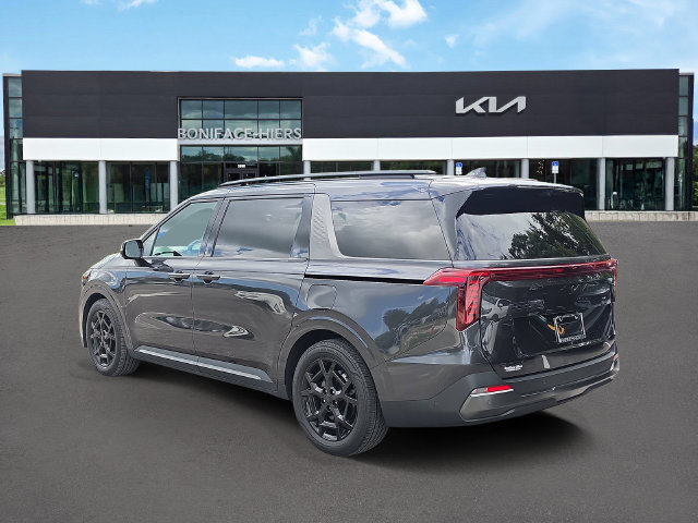 Certified 2025 Kia Carnival SX Prestige FWD image 3