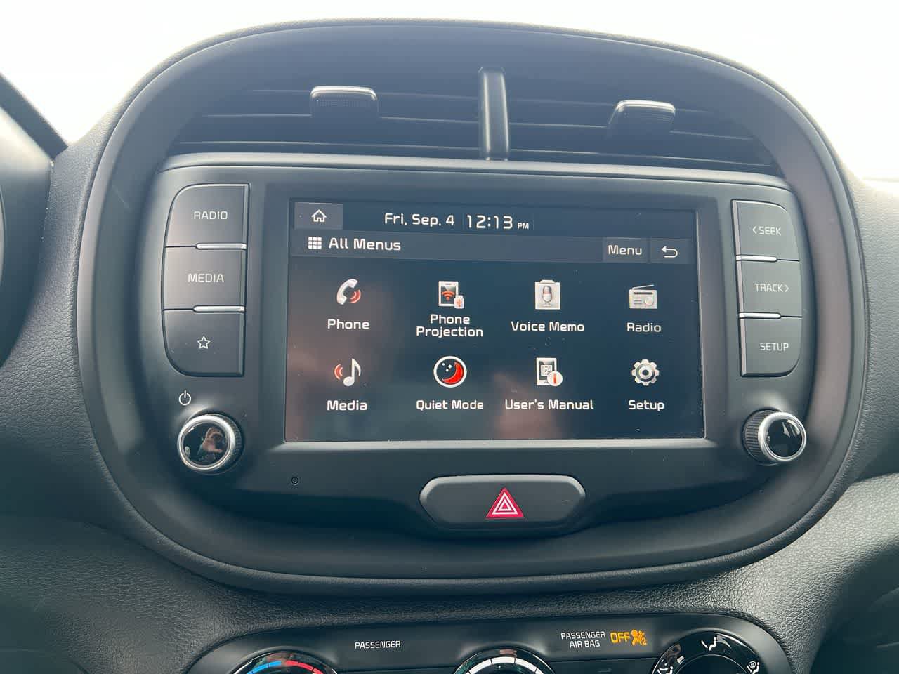 Used 2024 Kia Soul LX w/ Option Group 015 FWD image 18