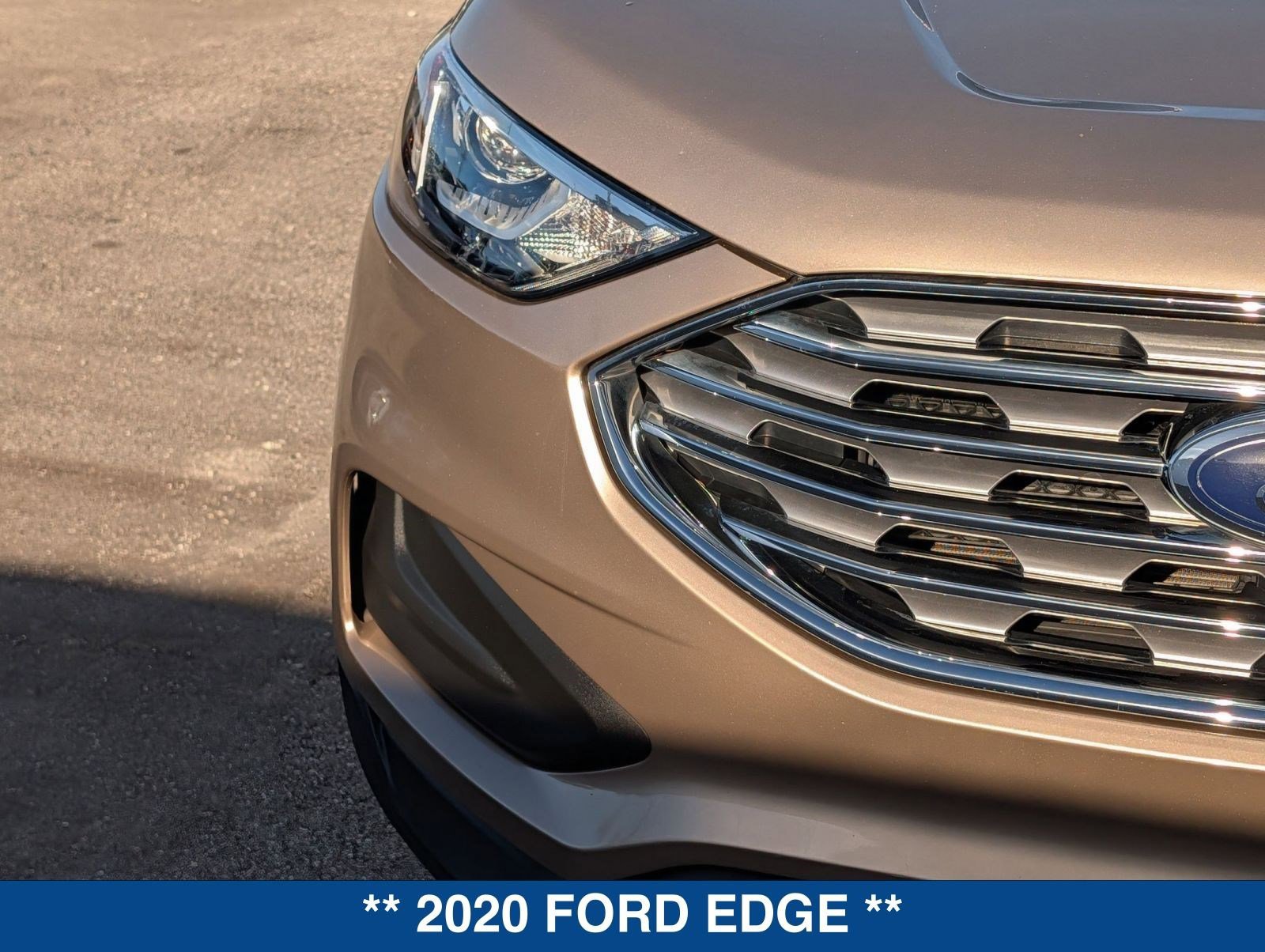 Certified 2020 Ford Edge SE image 9