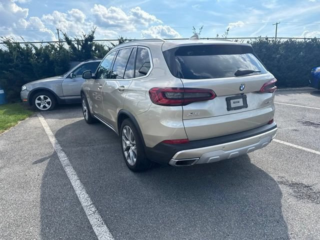 Used 2019 BMW X5 xDrive40i w/ Premium Package 2 AWD/4WD image 6