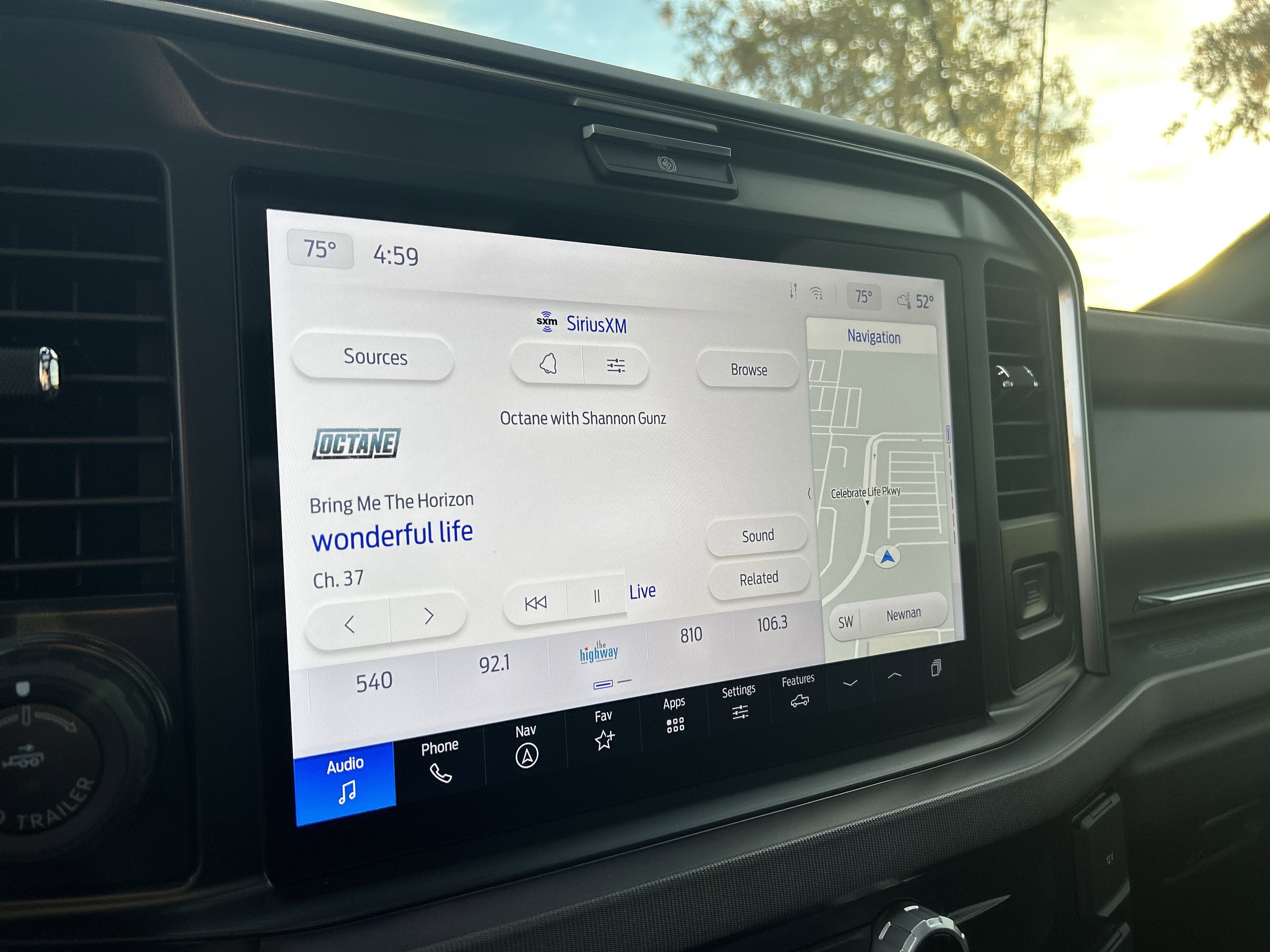 Used 2025 Ford F450 Platinum image 13