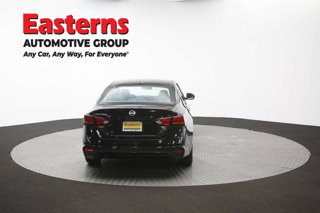 Used 2025 Nissan Altima 2.5 SV FWD image 35