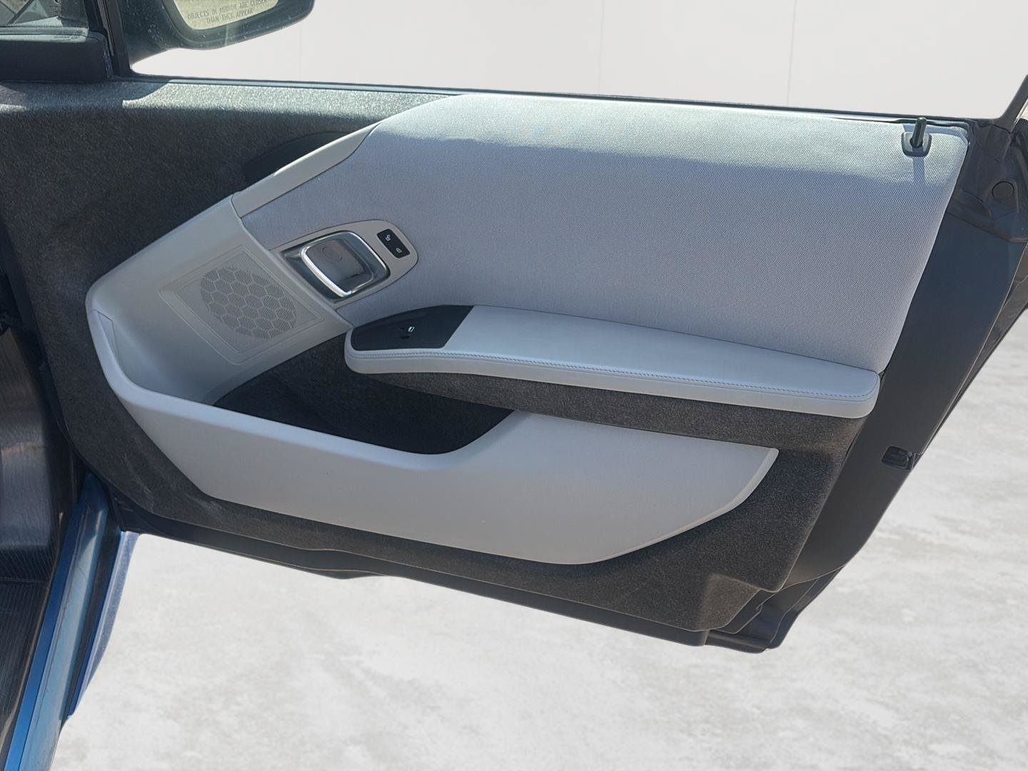 Used 2014 BMW i3 RWD image 26