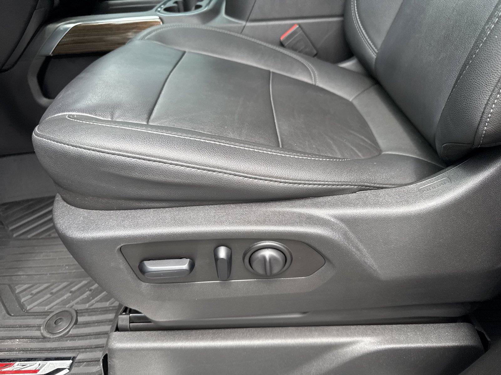 Used 2021 Chevrolet Silverado 1500 RST w/ All Star Edition Plus AWD/4WD image 12